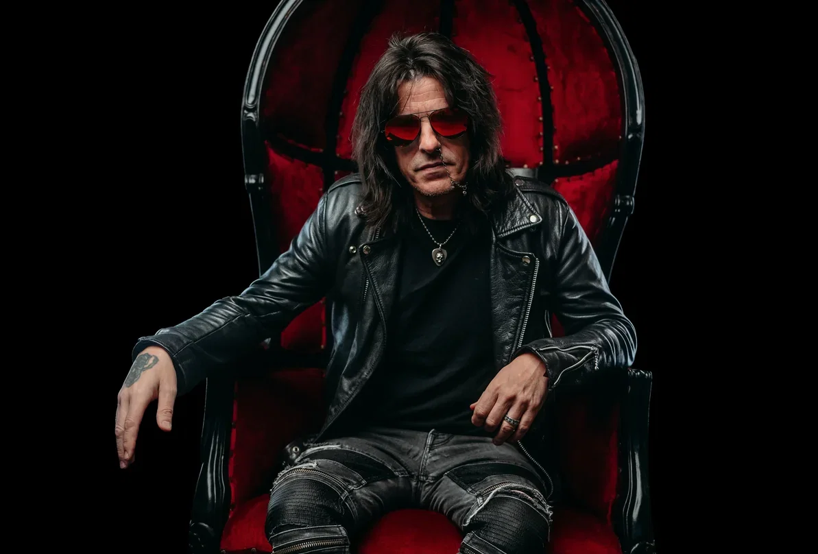 Skid Row: Rachel Bolan pubblica il singolo "Anything But You" tratto dal suo prossimo album da solista