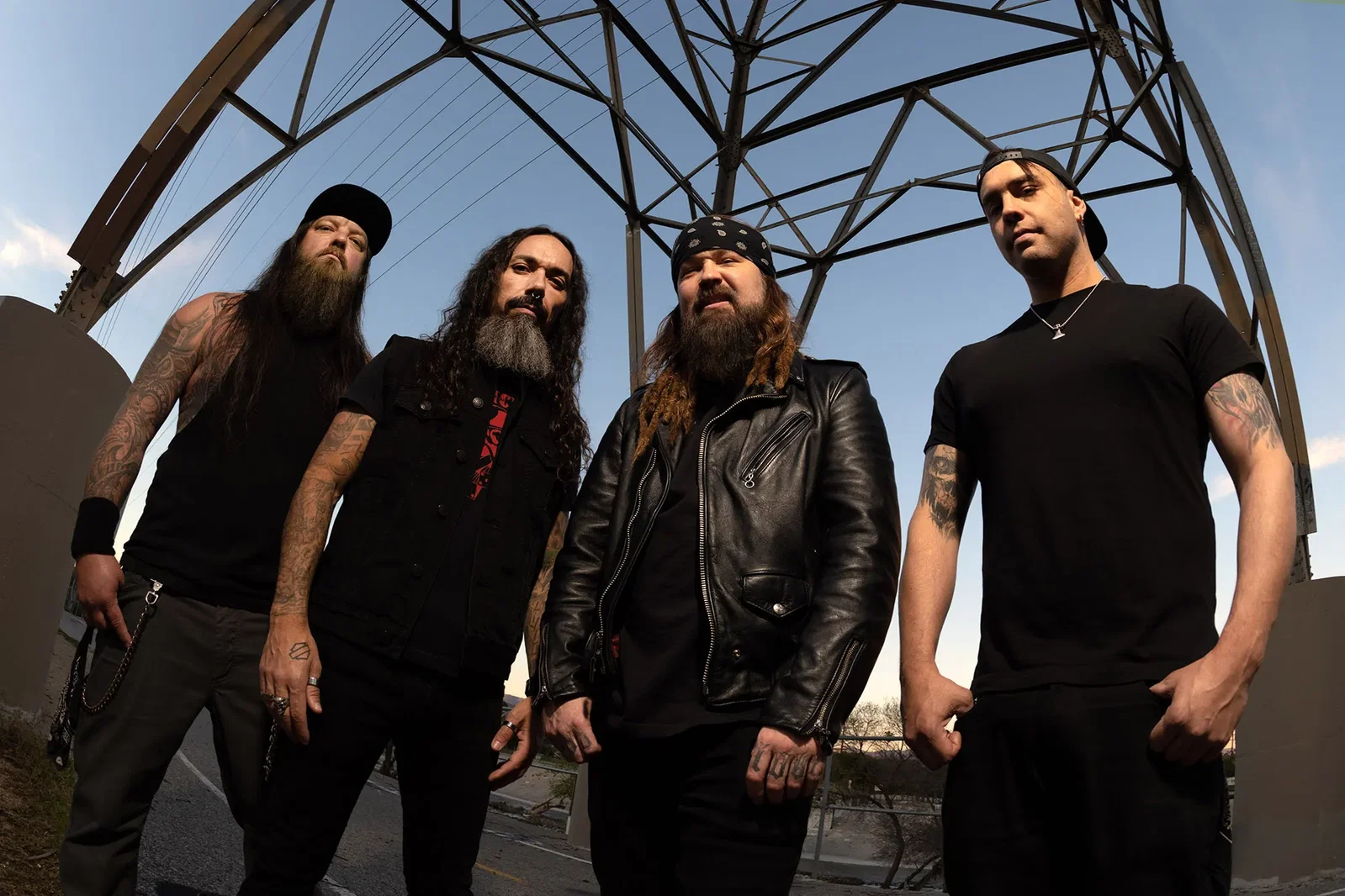 Against The Grave: condiviso il lyric video di "Bleeding You"