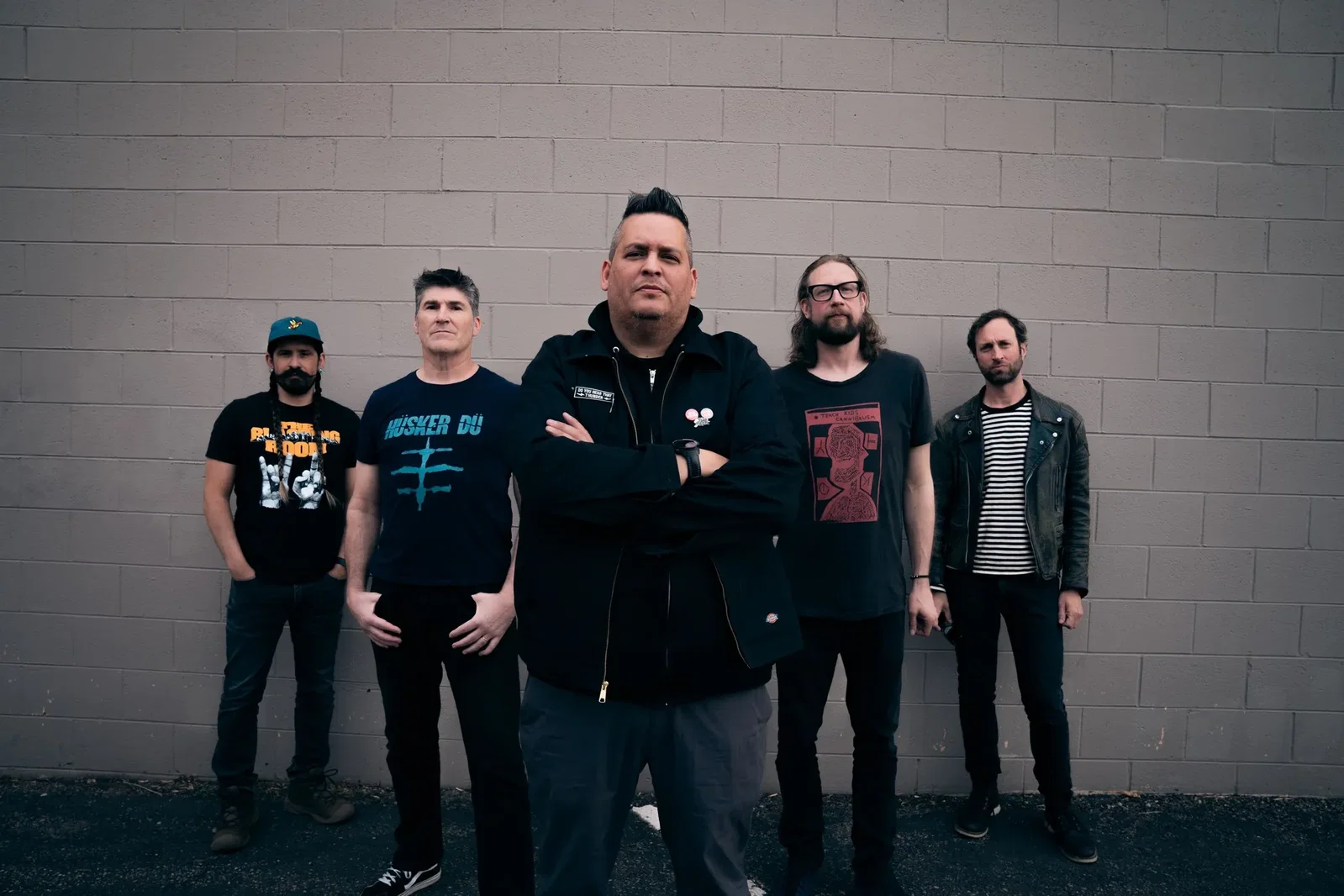 Dead Pioneers: pubblicato il nuovo singolo "Never Alone" feat. The Interrupters
