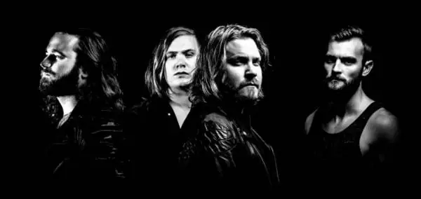 Degreed: svelata la cover di "Still In Love With You" dei Thin Lizzy
