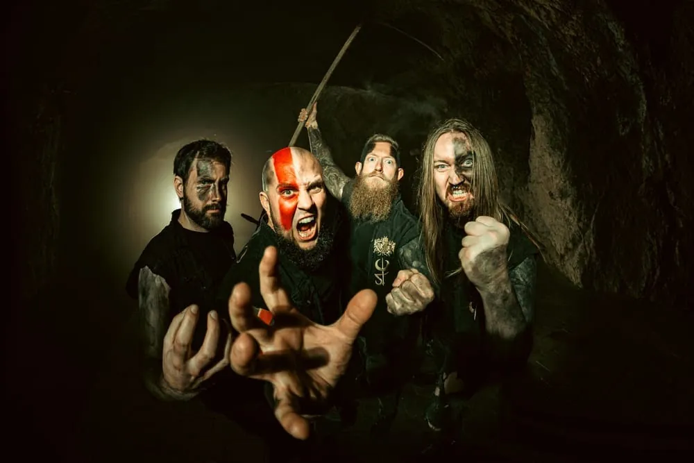 Rise Of Kronos: il lyric video di "Into the Ashes" dal nuovo LP "Slaves of Time"