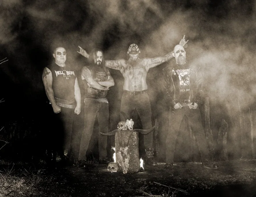 Hell-Born: annunciato il nuovo album e la ristampa del mini-album "Hell-Born"