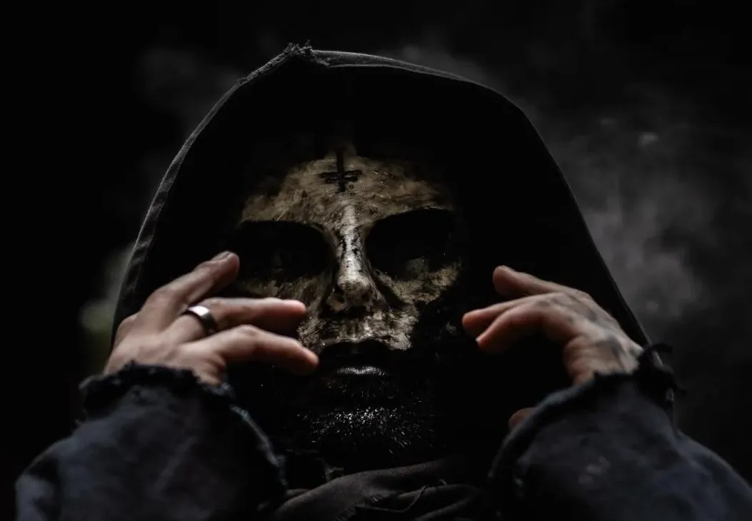 Code: Pandorum: il videoclip del brano "Theriac"
