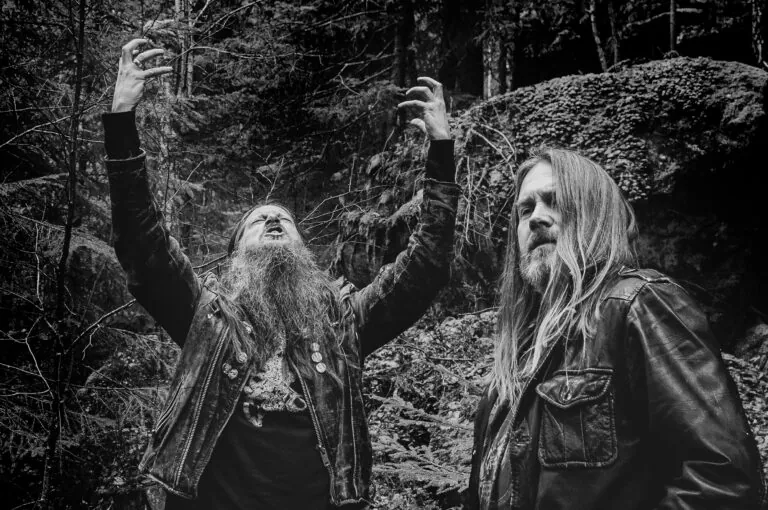 Darkthrone: pubblicato il nuovo LP "Pre-Historic Metal", online il lyric video di "They Found One of My Grave"