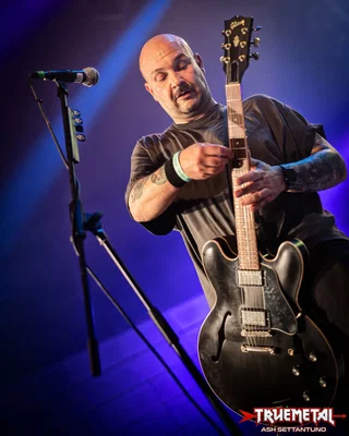 retarded - live club 2026 (1)