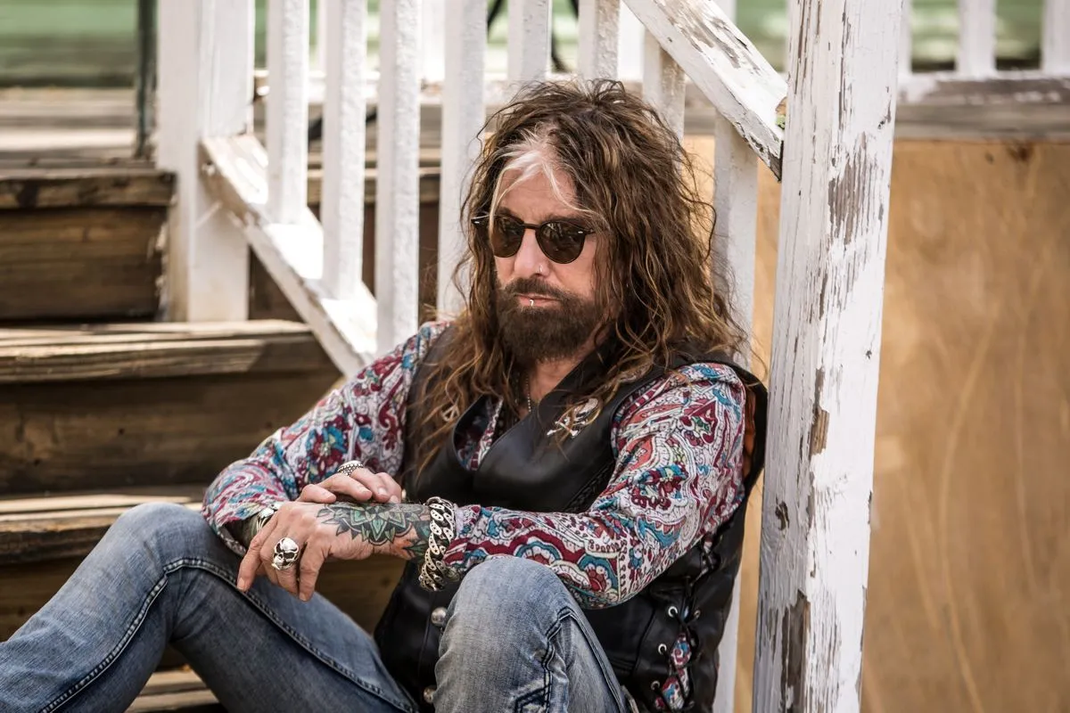 John Corabi: svelato il video per "That Memory"