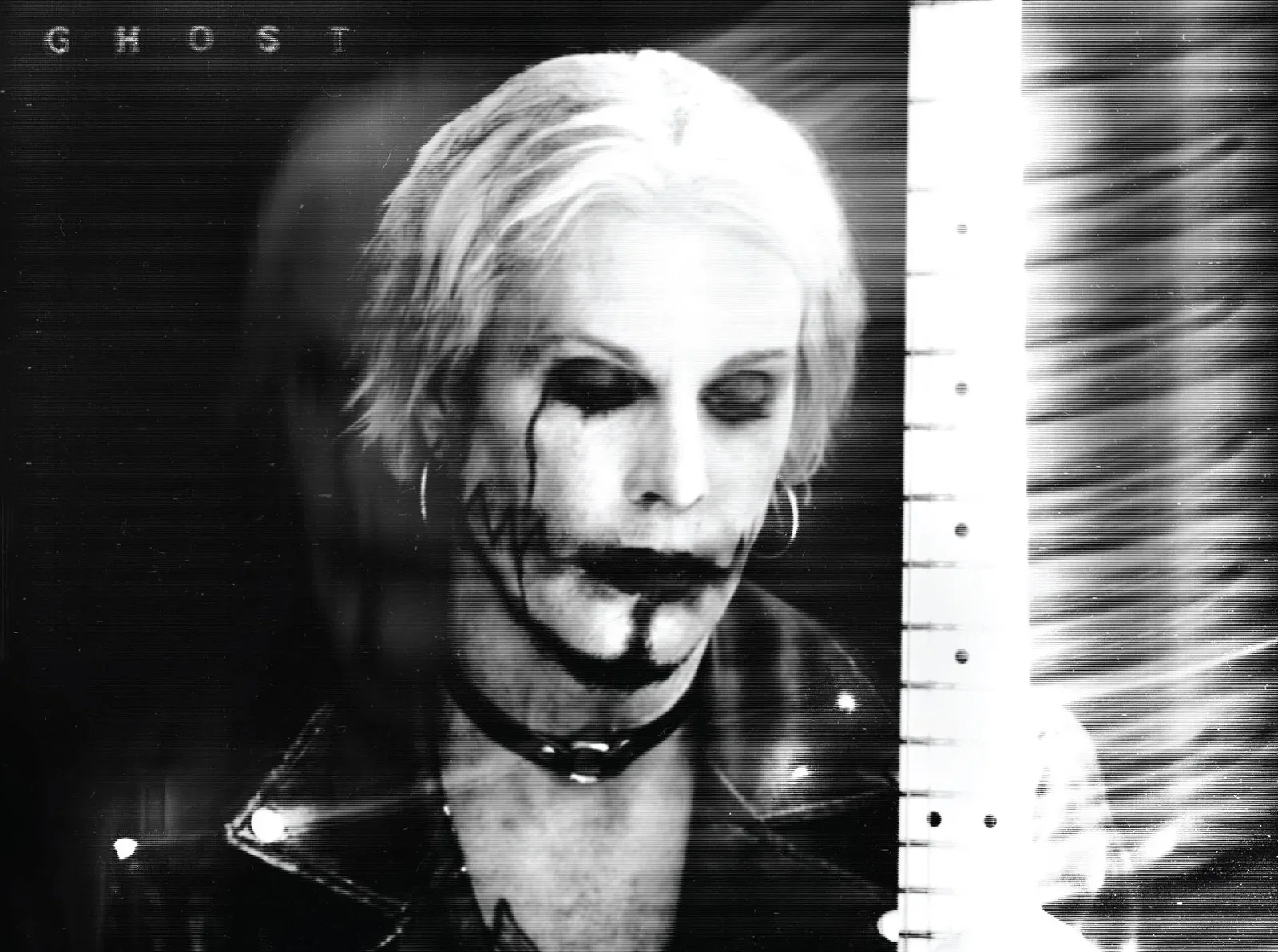 John 5: Videoclip di "You Me and the Devil Makes Three" dall'album "Ghost"