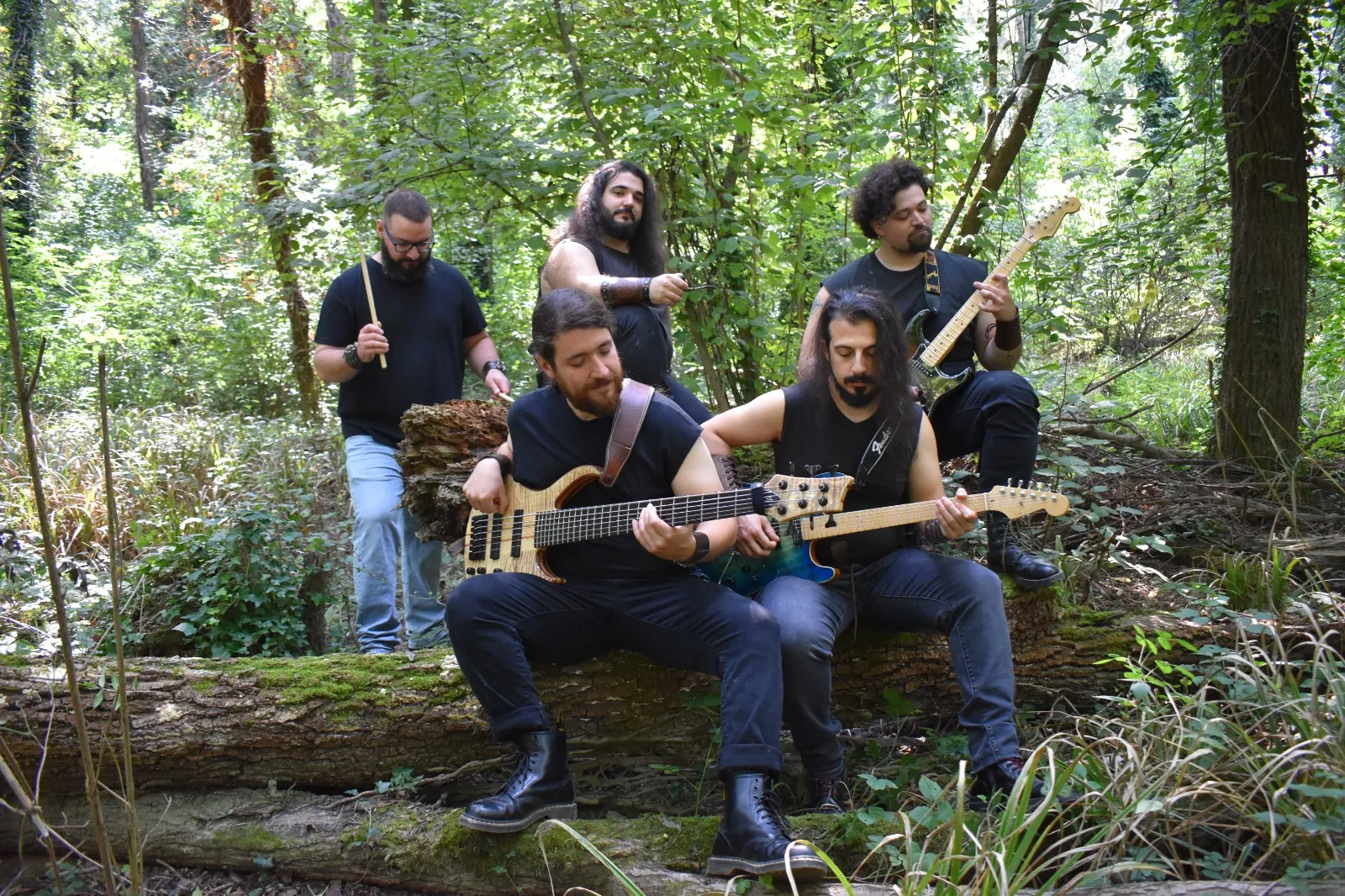 Wandering Tale: il nuovo singolo "The Long Journey"