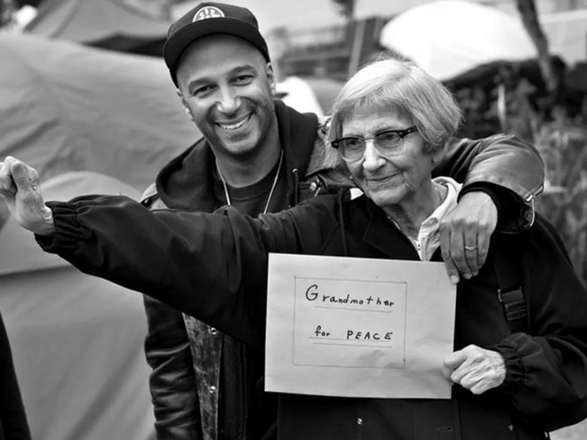 Rage Against the Machine: è morta Mary Morello, madre di Tom Morello