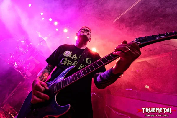 toxic youth - 2026 - slaughter (5)