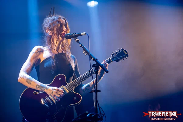 Chelsea Wolfe-2