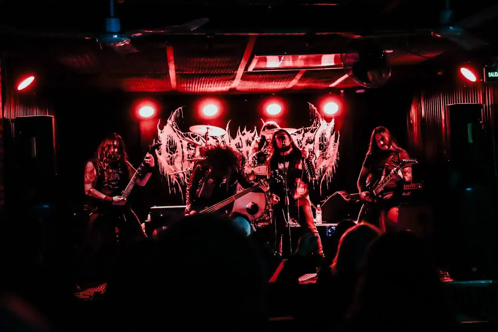 Deconsekrated: ascolta 'Under the Rotten Shroud', il nuovo singolo