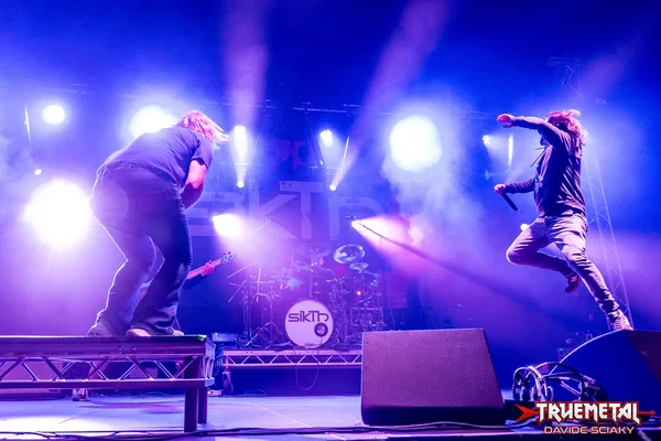 Sikth-2