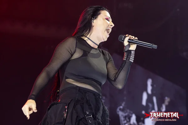05_EVANESCENCE_2026_BOLOGNA