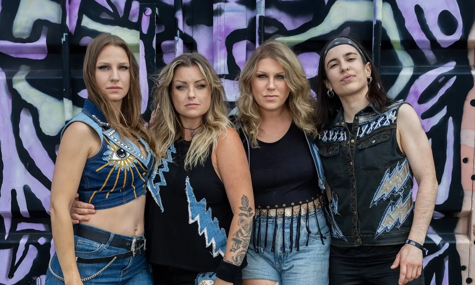 Thundermother: annunciato il nuovo album "Mothers of Thunder", pubblicato il video di "Bimbo Boost"