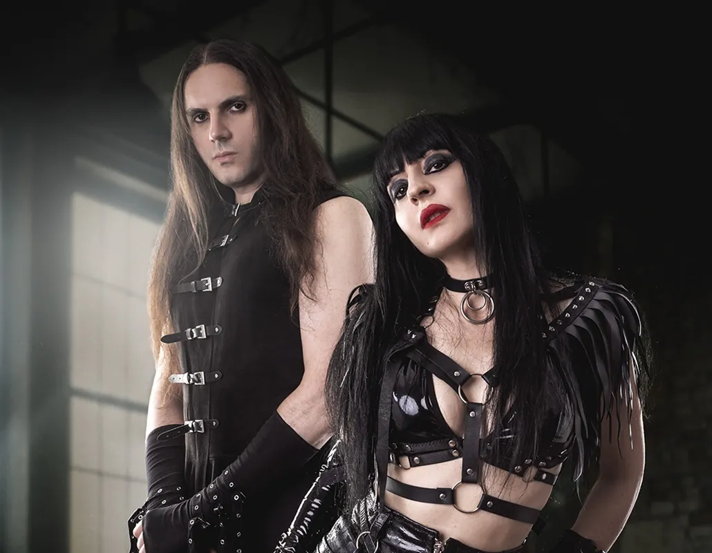 Devihated: il nuovo progetto industrial fondato da Sonya Scarlet (Theatres Des Vampires)