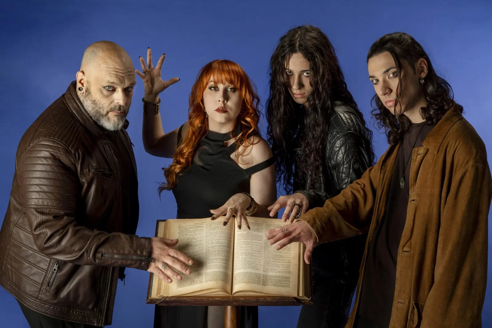 Noise In Myself: il videoclip di "Diary of Enoch"