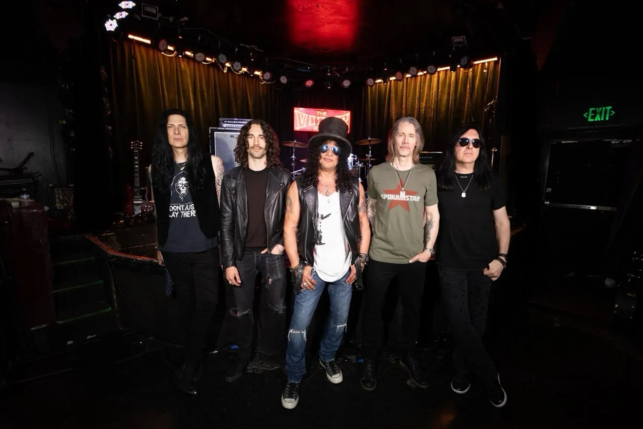Slash Ft. Myles Kennedy and The Conspirators: annunciate due date in Italia a giugno e il video per "Flying Blind"